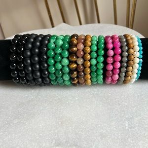 Stretch bead bracelet